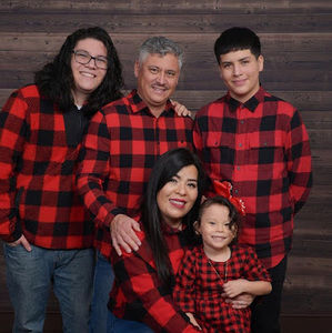 Meet your Posher, Alvaro